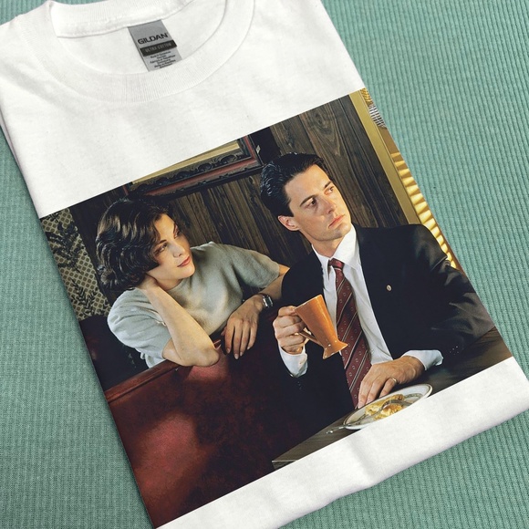 Twin Peaks Audrey and Agent Cooper T-shirt - Picture 1 of 3